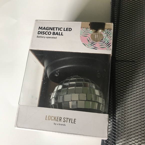 Locker Accessories - Picture 2 of 9